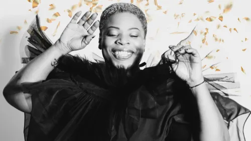 Hakimakli et Greenlake enchaînent avec "For Your Love"